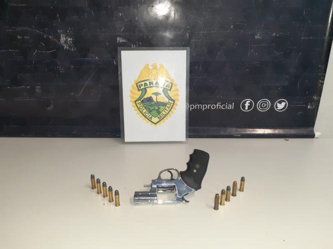 Revólver é apreendido pela ROCAM durante abordagem no Alto Boqueirão, em Curitiba