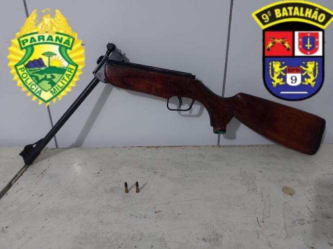 Em ações distintas, Polícia Militar do litoral encaminha duas pessoas e apreende crack, cocaína e arma de fogo