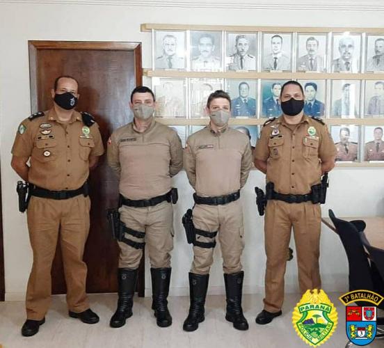 Comandante do 3º BPM recebe policiais rodoviários de Santa Catarina na sede da unidade em Pato Branco