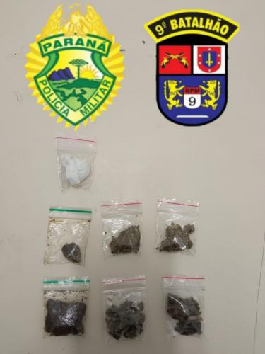 Denúncia anônima leva PM a encaminhar envolvido com tráfico de drogas em Guaratuba (PR)