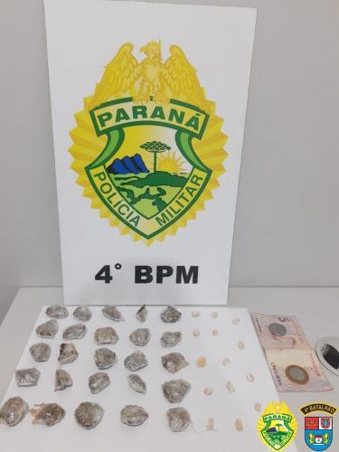 Em Sarandi, PM encaminha duas pessoas por envolvimento com o tráfico de maconha e crack