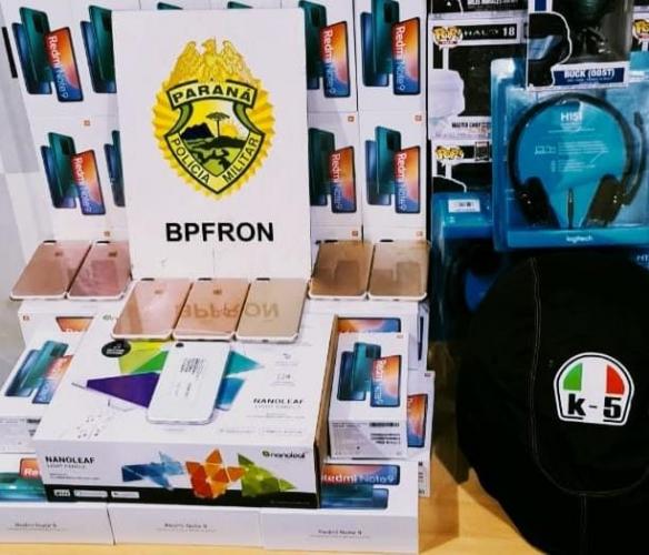 BPFron apreenderam três bolsas com produtos contrabandeados durante abordagem de rotina no Oeste do estado