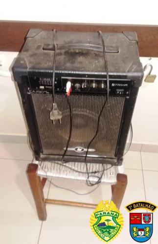 PM de Mariópolis (PR) apreende caixa de som furtada e encaminha suspeito do crime