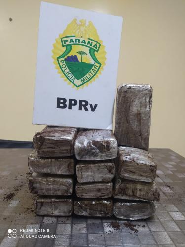 Abordagem do BPRv resulta em 10 quilos de maconha apreendidos em Rolândia (PR)