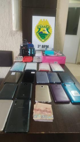 Casal positivado com COVID é preso suspeito de roubar um estabelecimento comercial de Pato Branco, no interior do estado