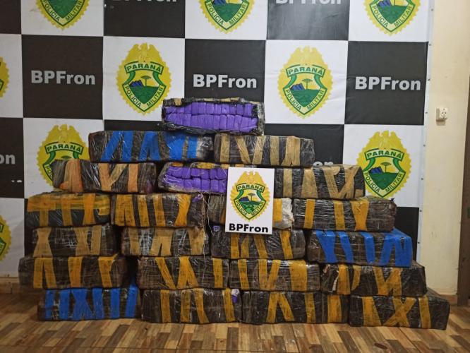 Mais de 320 quilos de maconha são apreendidos pelo BPFron durante a Operação Hórus em Guaíra (PR)