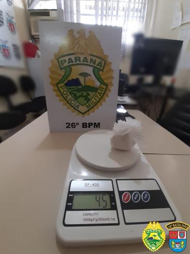 PM flagra adolescente com 45 gramas de cocaína na cidade de Reserva (PR)