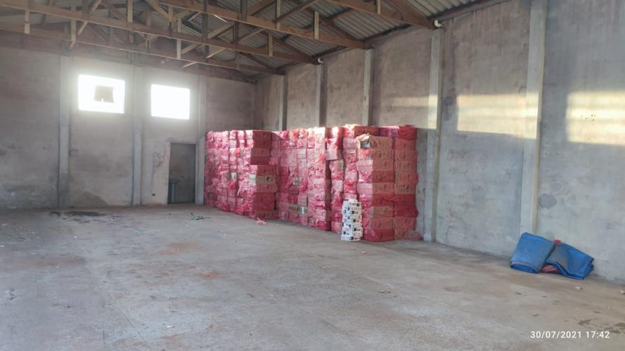 PM e PF apreendem carregamento de cigarros contrabandeados em Esperança Nova, no Noroeste do Paraná