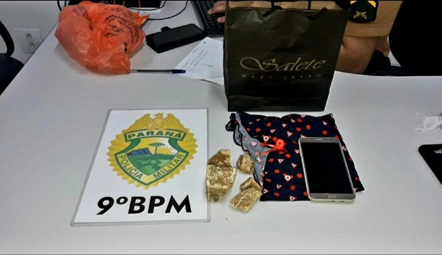 No Litoral do estado, PM prende mulher e apreende 1,5 quilo de crack