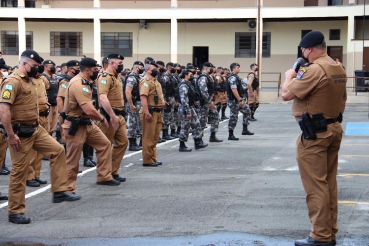 OPERAÇÃO FECHA QUARTEL