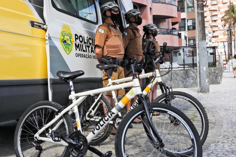 Polícia Militar reduz roubos e atende mais de 9 mil ocorrências no Litoral durante a temporada de verão