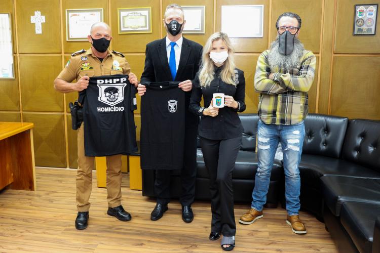 DELEGADO TITO E EQUIPE