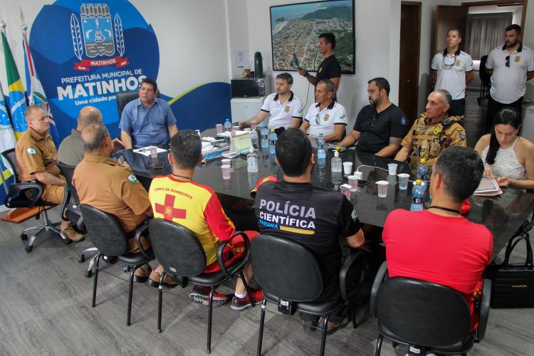 SESP visita forças de segurança no Verão Maior Paraná