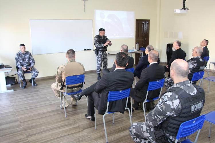 Foto: Soldado Ismael Ponchio / PMPR