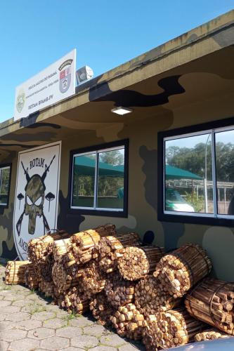 *PMPR Apreende Carga Clandestina De Palmito, em Morretes*