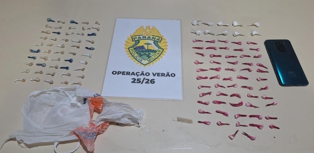 PMPR apreende 117 porções de entorpecentes e prende indivíduo em Pontal do Paraná