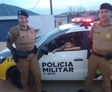 Admirador da Polícia Militar recebe policiais militares em sua festa de aniversário em Ponta Grossa (PR)