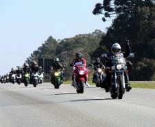 Passeio Motociclístico em comemoração aos 165 anos da PM reúne quase mil pessoas na APMG