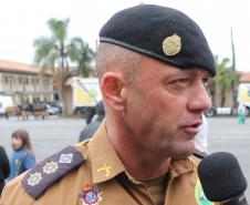 Polícia Militar homenageia praças promovidos com entrega de homenagem e certificados em Curitiba