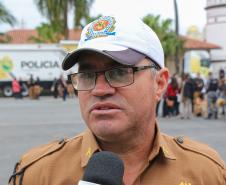 Polícia Militar homenageia praças promovidos com entrega de homenagem e certificados em Curitiba