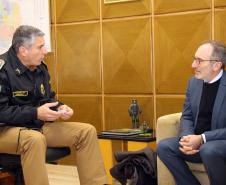 Comandante-Geral da PM recebe visita do cônsul dos EUA em Curitiba (PR)