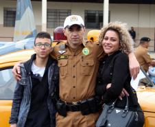 Polícia Militar homenageia praças promovidos com entrega de homenagem e certificados em Curitiba