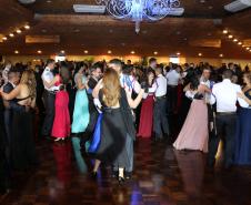 Baile do Espadim Tiradentes 2019 comemora início de formação de novos cadetes da Polícia Militar