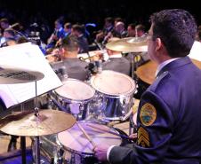 Com o tema Heróis, Banda de Música da PM faz espetáculo musical no Teatro Guaíra, em Curitiba