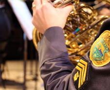  Banda de Música encerra terceira apresentação no Teatro Guaíra com aplausos da plateia 