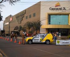 6º Batalhão promove exposição em Shopping de Cascavel (PR) em alusão aos 165 anos da PMPR