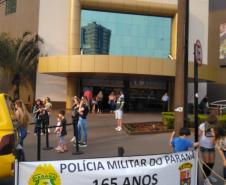6º Batalhão promove exposição em Shopping de Cascavel (PR) em alusão aos 165 anos da PMPR