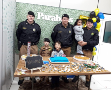 Imagens eternizam surpresa que menino Kauan recebeu da PM de Toledo em seu aniversário