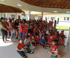 No Noroeste do estado, policiais militares visitam escolas e estreitam laços com a comunidade