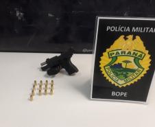 Mais de 300 poções de drogas e uma pistola são apreendidas pela RONE em Curitiba