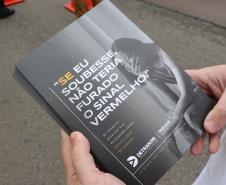 Blitz Educativa do BPTran leva conscientização e informação para motoristas na Capital
