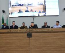 Comandante-Geral da PM recebe título de Cidadão Honorário de Curitiba durante sessão solene na Câmara Municipal
