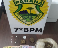 PM apreende arma de brinquedo e drogas em ocorrências distintas no Interior do estado 