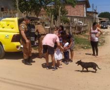 Crianças de comunidades carentes recebem visita de policiais militares no último fim de semana, em Fazenda Rio Grande (RMC) 