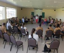 Palestra de conscientização ao câncer de mama é realizado na sede do 17° Batalhão em São José dos Pinhais (RMC)