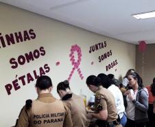 Policiais femininas participam de palestra sobre câncer na sede do Batalhão em Palmeira (PR)