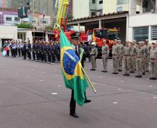 Corpo de Bombeiros do Paraná comemora 107 anos com entrega de medalhas e homenagens em Curitiba, na Capital do estado