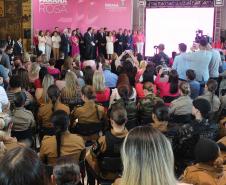  Polícia Militar e Corpo de Bombeiros participam de cerimônia de abertura do Paraná Rosa em Curitiba