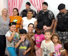 PM faz entrega de mais de 50 presentes para alunos do CMEI Professora Teruko Beltrão em Curitiba