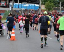 Mais de 1,3 mil atletas participam da 4ª Corrida do Fogo em Curitiba