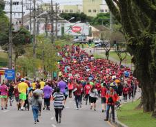 Mais de 1,3 mil atletas participam da 4ª Corrida do Fogo em Curitiba