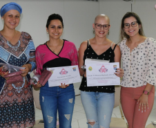 Policiais femininas participam de café outubro rosa para conscientização ao câncer de mama em Ponta Grossa (PR)