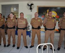 Policial militar de folga é homenageado pela prisão de dois homens no centro de Londrina (PR)