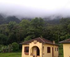 BPMOA resgata adolescente que caiu no Pico do Marumbi, em Morretes (PR)