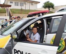 Crianças visitam sede do 26° Batalhão em Telêmaco Borba (PR), nos Campos Gerais