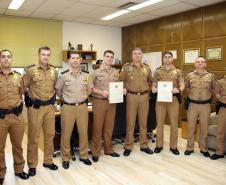 Comandante-Geral entrega Carta Patente para dois Oficiais da Polícia Militar do Paraná em Curitiba